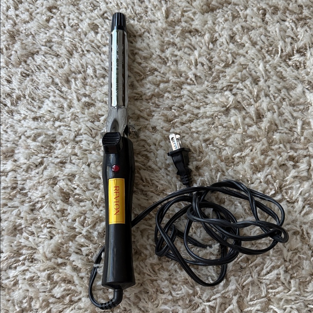 Revlon Black and Silver Curling Iron